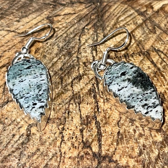 K2 Jasper in Granite Earrings 2" - Picture 8 of 9